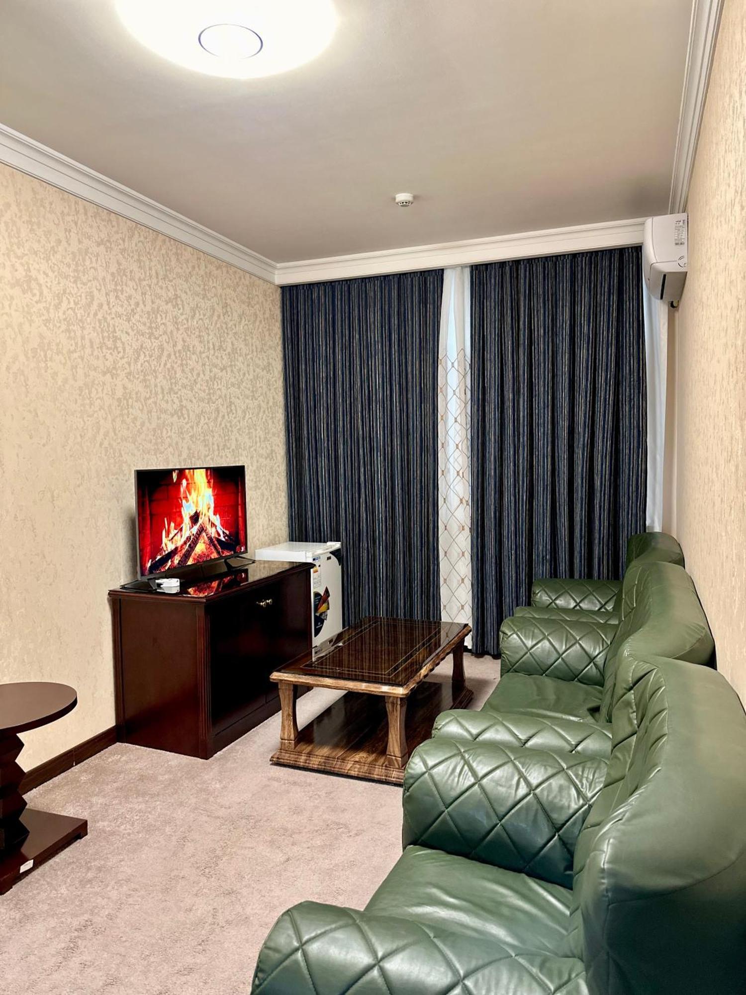 Hayot Hotel Taszkent Zewnętrze zdjęcie