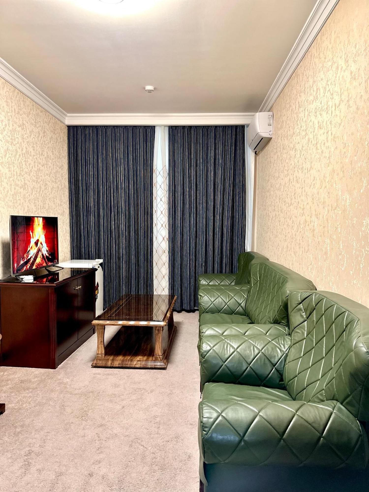 Hayot Hotel Taszkent Zewnętrze zdjęcie